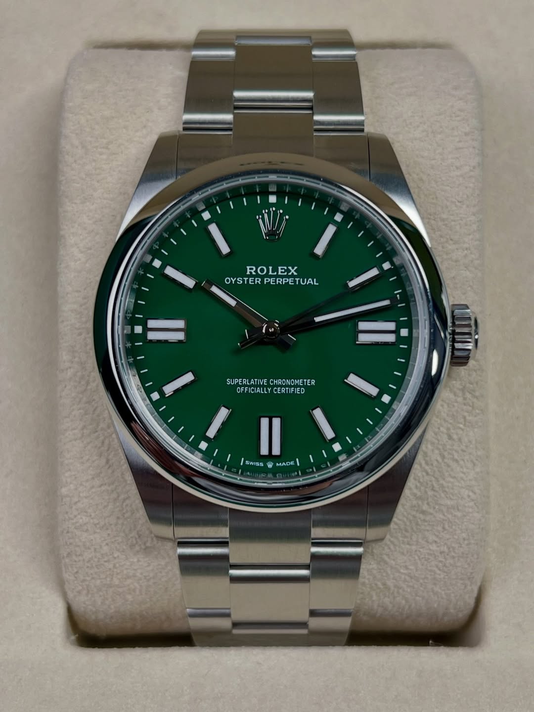 rolex datejust oyster perpetual green dial